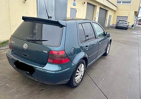 VW Golf Volkswagen 1.9TDI 74kW