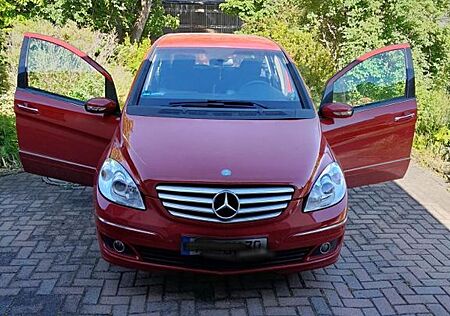 Mercedes-Benz B 150 -