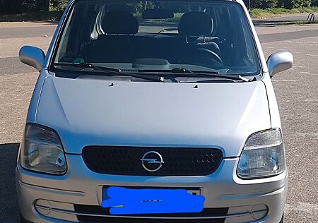 Opel Agila 1.0 -