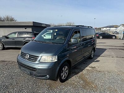 Volkswagen T5 Multivan 2.5 TDI DSG 5 Seats