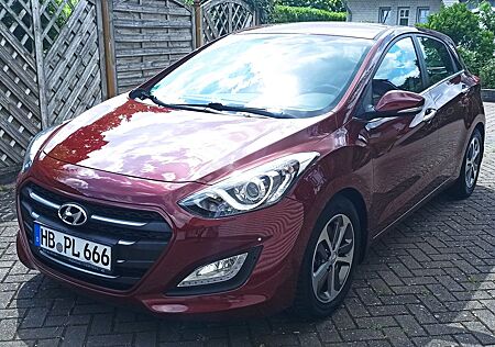 Hyundai i30 1.6 GDI Style DCT Style