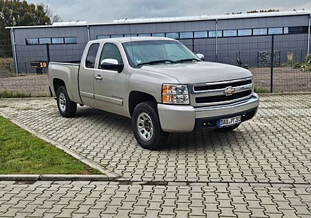 Chevrolet Silverado 1500 LT V8 US Car (wie F150 RAM)