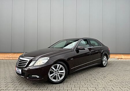 Mercedes-Benz E 350 CGI AVANTGARDE°Desgino°Leder°Navi°Xenon°PD