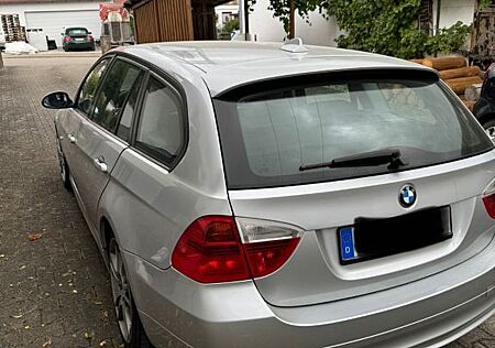 BMW 320d touring