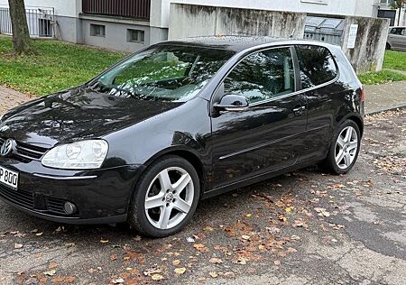 VW Golf Volkswagen 5 TDI Sportline Schiebedach Leder 1.Hd