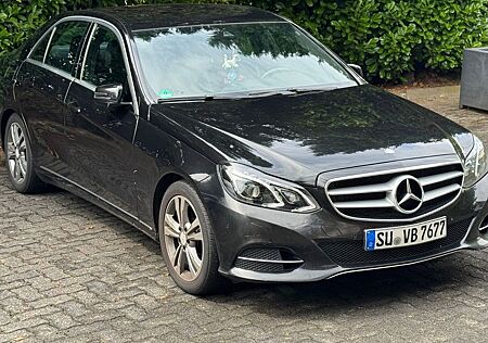 Mercedes-Benz E 300 BlueTEC -