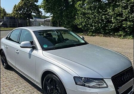 Audi A4 2.0 TDI (DPF) Limousine - viele Neuteile