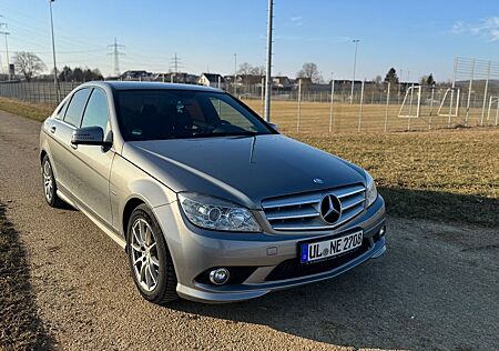 Mercedes-Benz C 180 BlueEFFICIENCY -