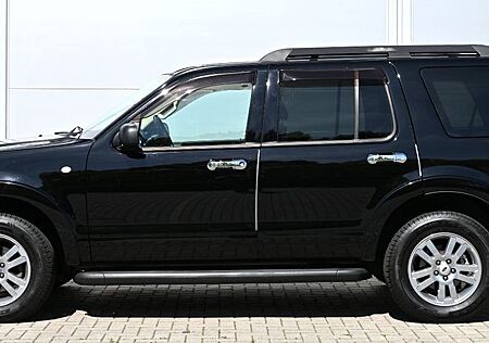Ford Explorer V6 XLT *Leder*