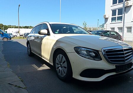 Mercedes-Benz E 200 E -Klasse T-Modell D TAXI EURO 6