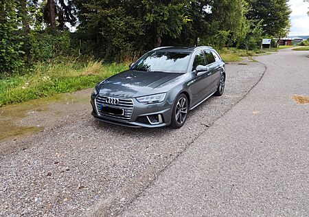 Audi A4 45 TDI tiptronic quattro S line Avant S line