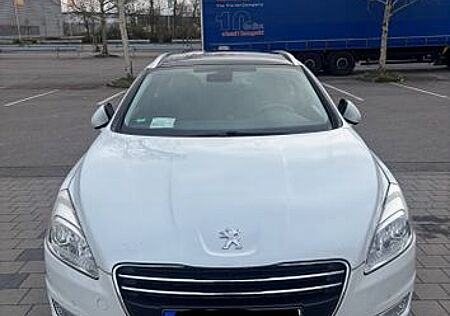 Peugeot 508 SW Active 155 THP Automatik Active