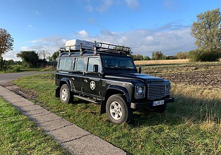 Land Rover Defender 110 TD4 Station Wagon E E