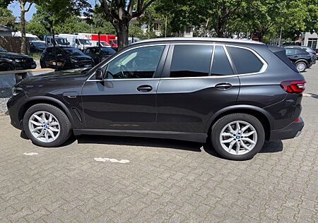 BMW X5 xDrive45e -