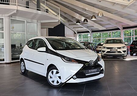 Toyota Aygo (X) AYGO (X) AUTOMATIK / KLIMA / RÜCKFAHRKAMERA
