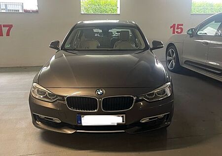 BMW 328i Modern Line Modern Line