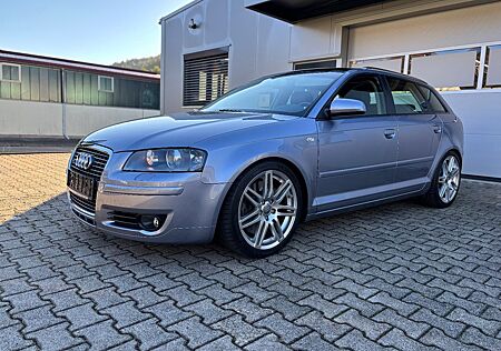 Audi A3 Sportback 3.2 Ambition quattro *Vollausstatt*