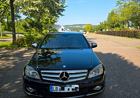 Mercedes-Benz C 280 AVANTGARDE