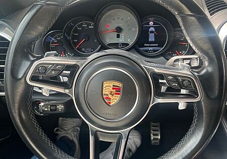 Porsche Cayenne S Diesel S