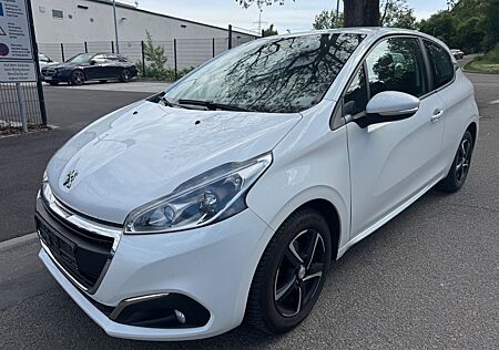 Peugeot 208 Active Klima Sitzheizung Einparkhilfe