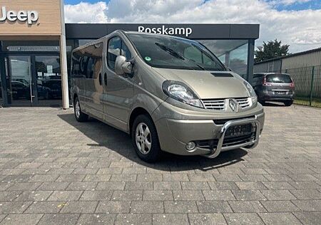 Renault Trafic Combi Passenger Black Edition