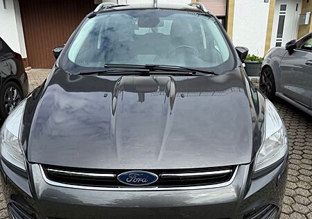 Ford Kuga 2,0 TDCi 4x4 110kW Titanium Titanium