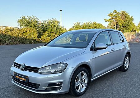 VW Golf Volkswagen VII Lim. Highline BMT/SCHECKHEFT/NAVI/SHZ