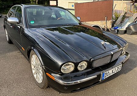 Jaguar XJ 4,2 Sovereign, LPG-Gasanlage Prins, 20 Zoll!