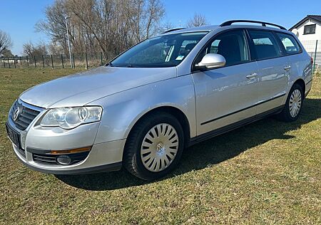 VW Passat Variant Volkswagen Trendline