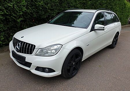 Mercedes-Benz C 180 T CGI BlueEFFICIENCY*Automatik