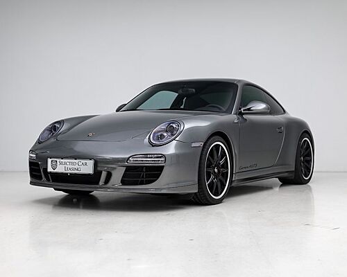 Porsche 911 Carrera 4 GTS Coupe