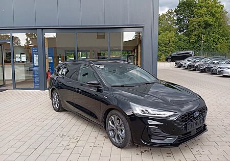 Ford Focus Turnier ST-Line X*AHK Abnehmbar*
