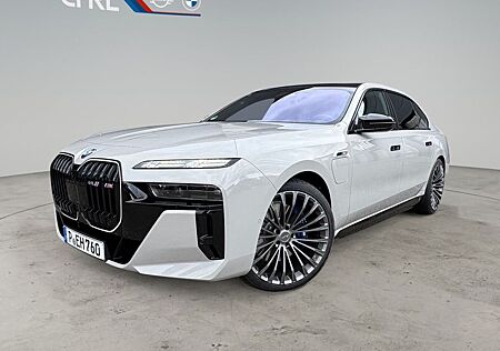 BMW M760e xDrive