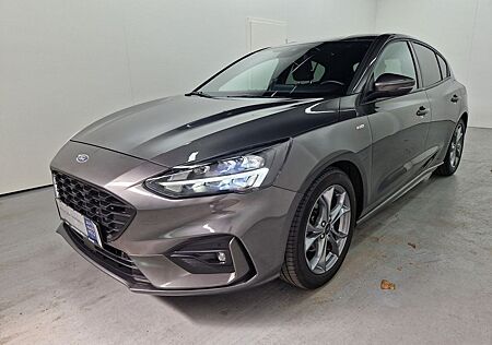 Ford Focus 1.0 EcoBoost ST-Line LED Winter