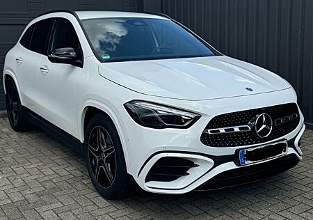Mercedes-Benz GLA 200 AMG-Line Night-Paket Rückfa. MBUX AHK
