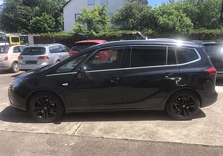 Opel Zafira Tourer .2.0.7Sitze.Navi.Xenon.8fach Alus.