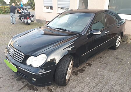 Mercedes-Benz 200 W203 200CDI Automatik Elegance