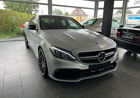 Mercedes-Benz C 63 AMG Lim. *DESIGNO*MAGNO*PANO*NIGHT*