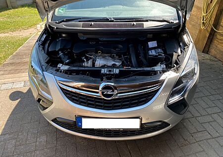 Opel Zafira Tourer 2.0 CDTI Style 125kW Automatik...