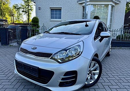 Kia Rio Dream Team LENKRHEIZ PDC SHZ 1-HAND !!!!!!!