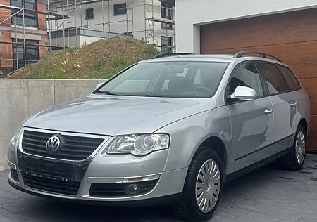 VW Passat Variant Volkswagen Trendline 2.0 DSG+PDC+