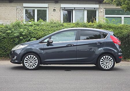 Ford Fiesta Titanium (Top Zustand)