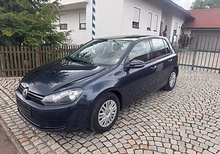 VW Golf Volkswagen 1.4+ Erster Hand schekheftgepflegt