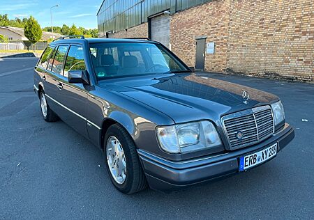 Mercedes-Benz E 280 T-Modell Sportline
