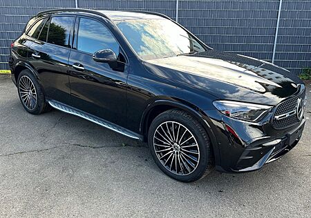 Mercedes-Benz GLC 220 d 4MATIC /PANO/ACC/AMG/BURMESTER/17% NL*