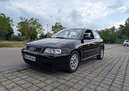 Audi A3 1.6 TÜV bis 01/2027