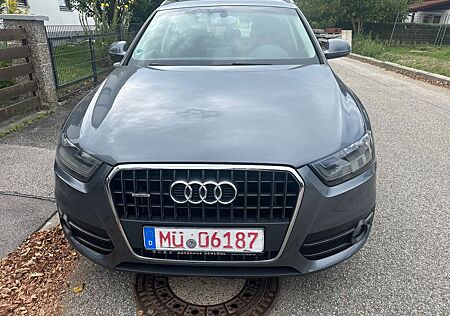 Audi Q3 2.0 TDI quattro S Tronic