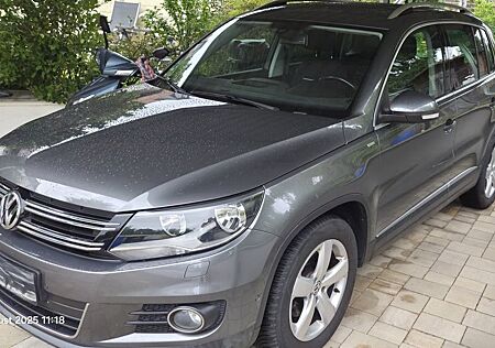 VW Tiguan Volkswagen 1.4 TSI BlueMotion Tec CUP Sport & St...
