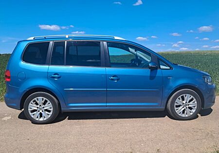 VW Touran Volkswagen 1.6 TDI LIFE BlueMotion Technology LI...