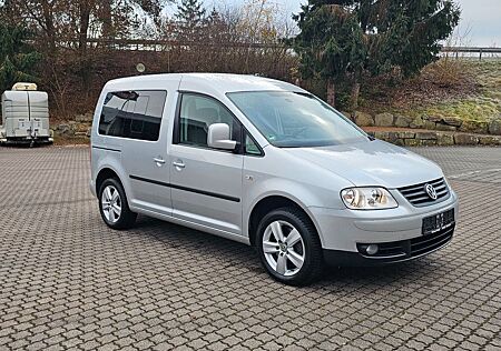 VW Caddy Volkswagen Life Team * 1.HAND**WENIG KM**